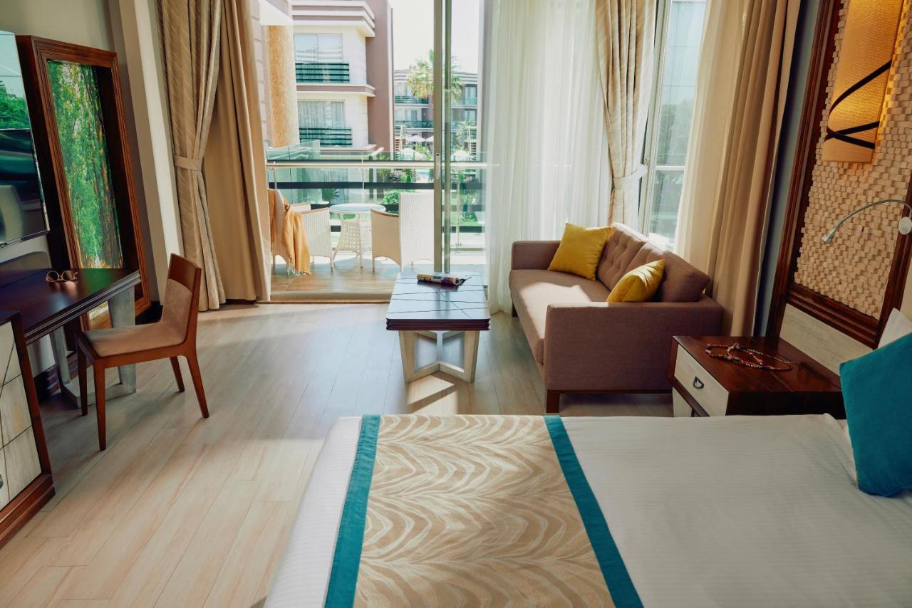 Tui Magic Life Masmavi Hotel Belek Exterior foto